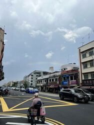 Geylang Road (D14), Shop House #577027951